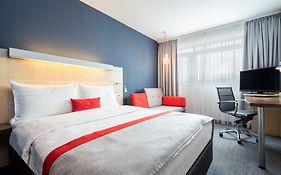 Holiday Inn Express Muenchen Messe By Ihg